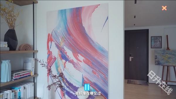 完蛋我被美女包围了